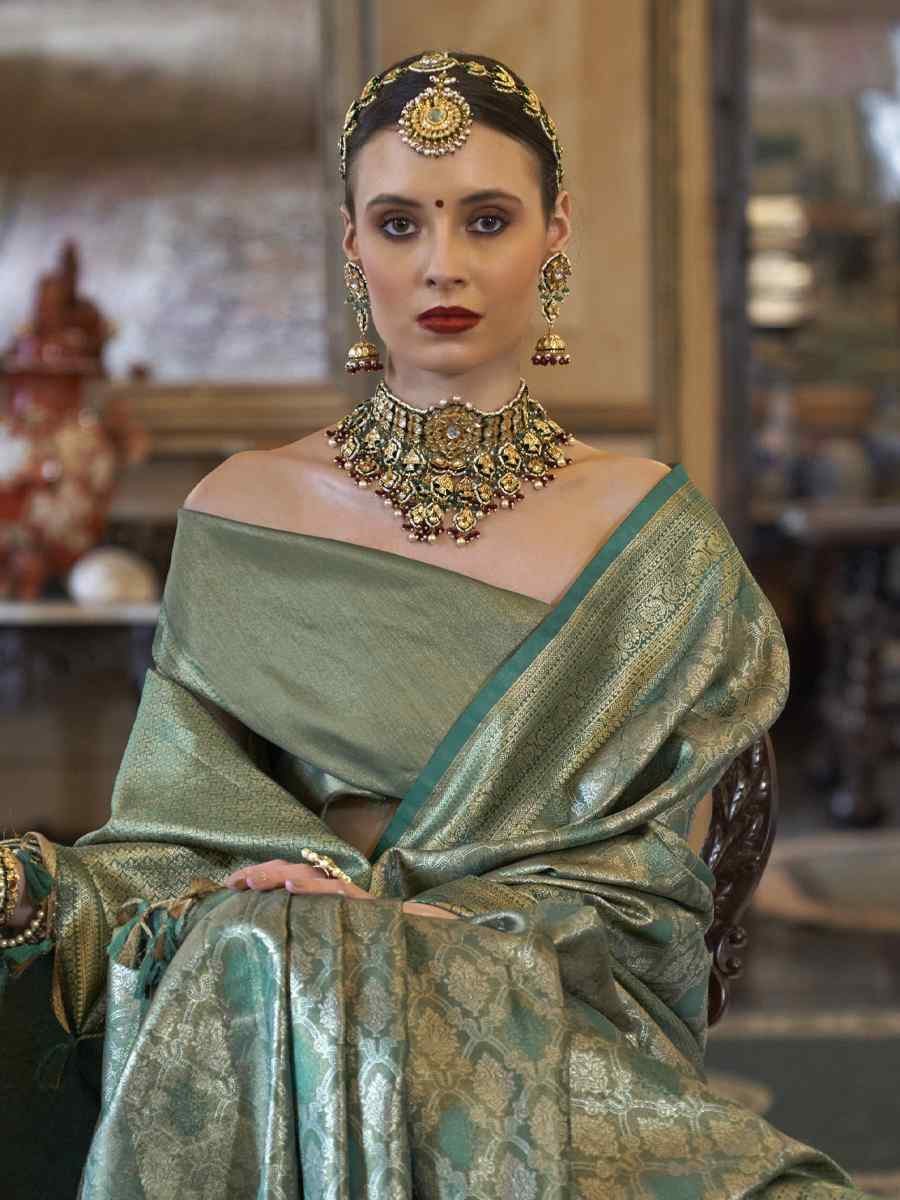 Green Pure Tissue Dharmavaram Silk Handwoven Party Bridal Reception Festival Wedding Fancy Heavy Border Saree