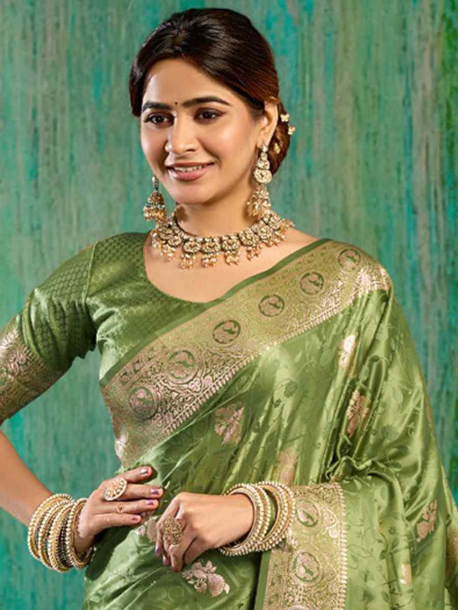 Green Satin Silk Handwoven Casual Reception Festival Wedding Fancy Classic Style Sarees