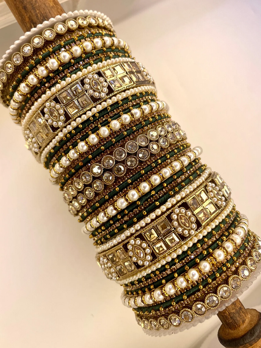 Green Silk Aluminium Alloy Festival Wear Kundan Bangles