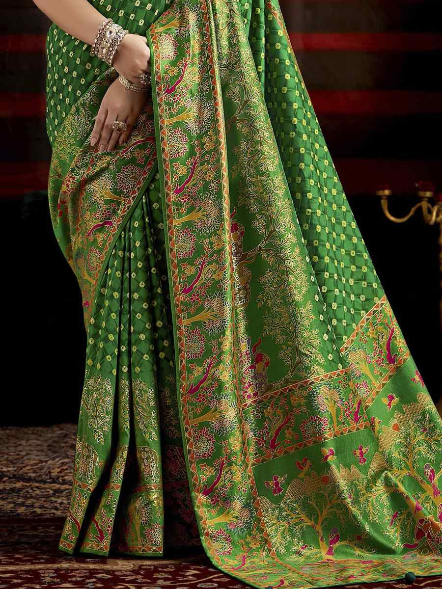 Green Silk Bhandej Prined Traditional Bridal Reception Festival Wedding Fancy Heavy Border Saree