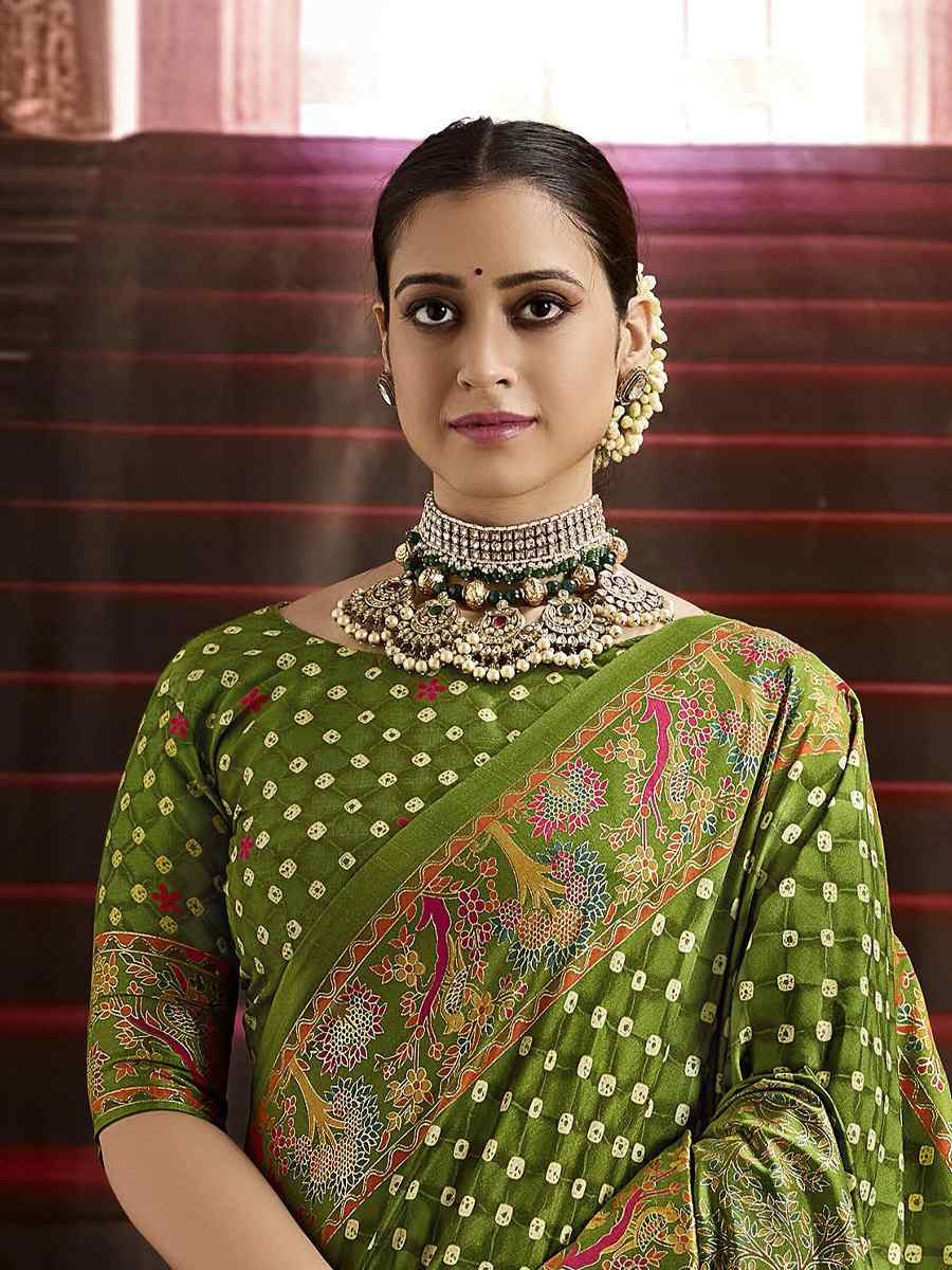 Green Silk Bhandej Prined Traditional Bridal Reception Festival Wedding Fancy Heavy Border Saree