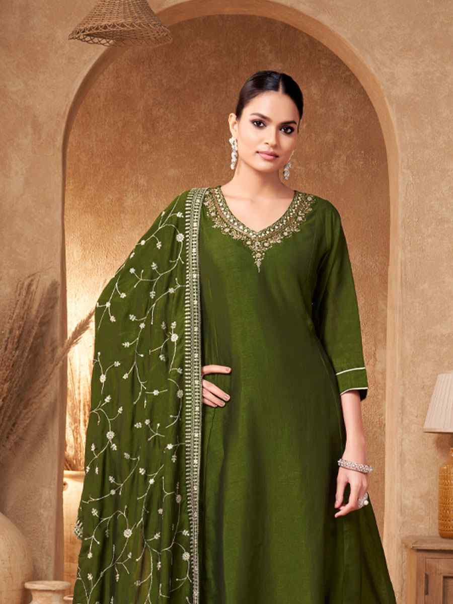 Green Silk Embroidery Party Wedding Festival Casual Ready Anarkali Salwar Kameez