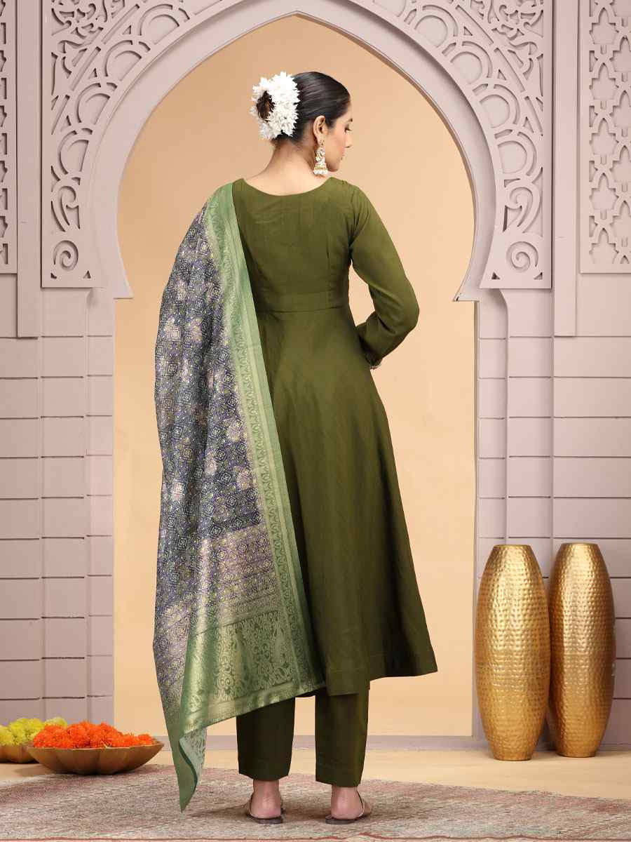 Green Silk Embroidery Party Wedding Festival Casual Ready Pant Salwar Kameez