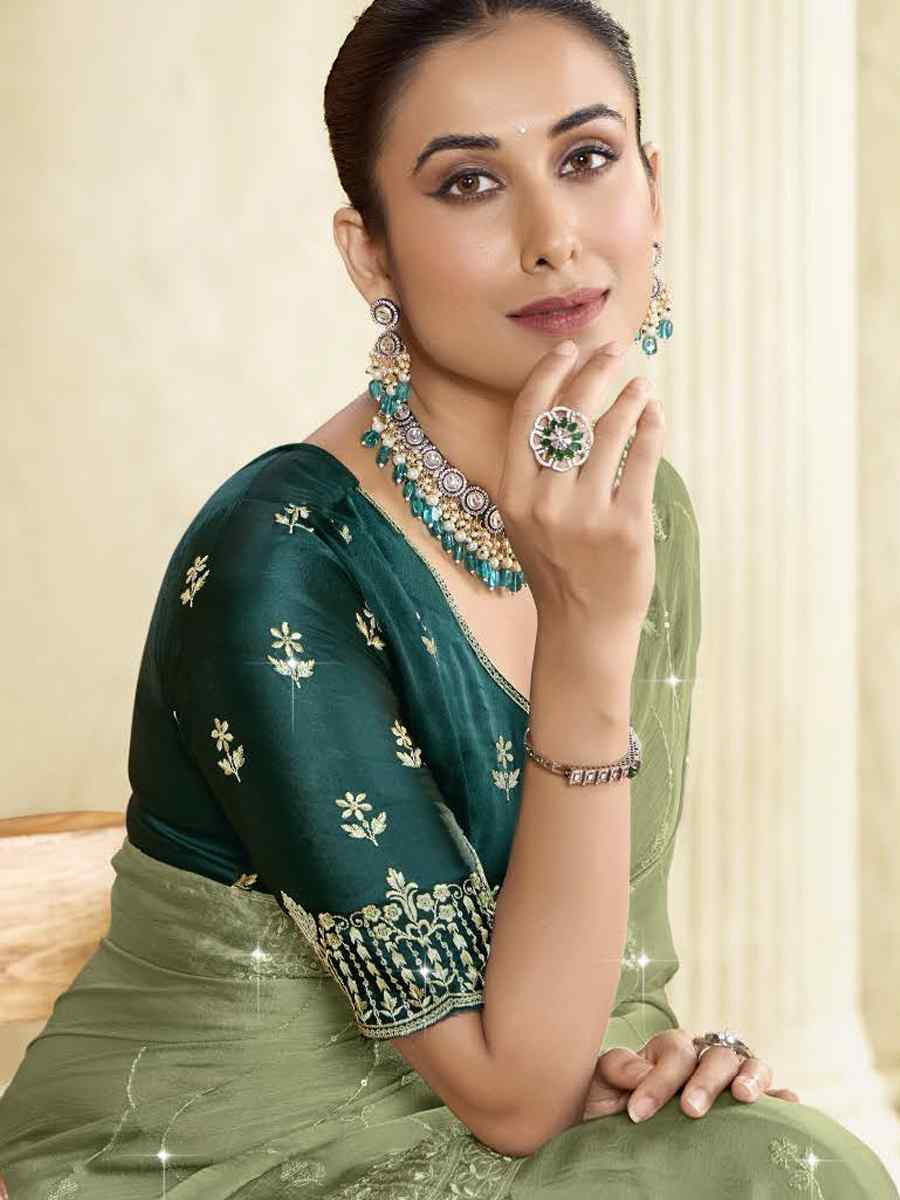 Green Silk Embroidery Traditional Bridal Reception Festival Wedding Fancy Heavy Border Saree