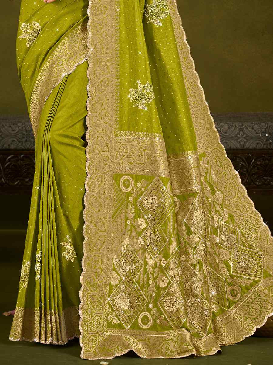 Green Silk Handwoven Bridal Reception Festival Wedding Fancy Heavy Border Saree