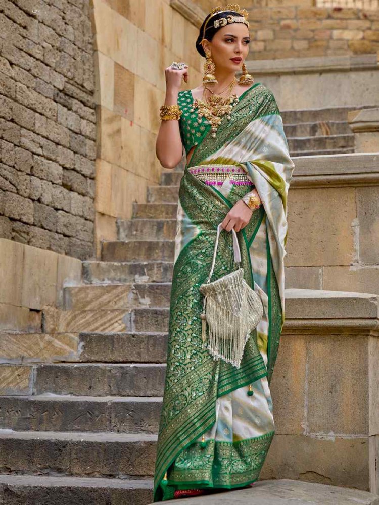 Green Silk Handwoven Casual Festival Heavy Border Saree