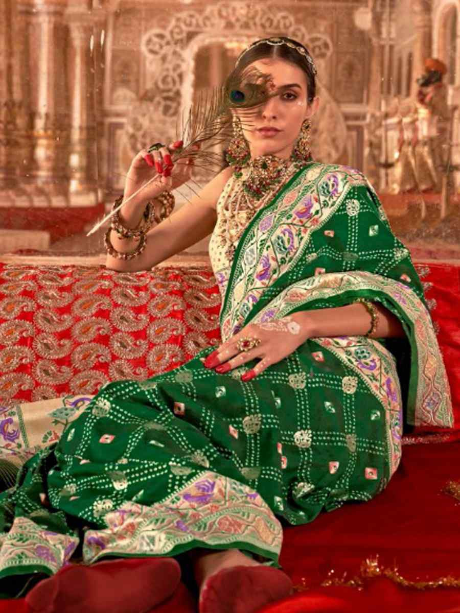 Green Silk Handwoven Festival Wedding Fancy Heavy Border Saree