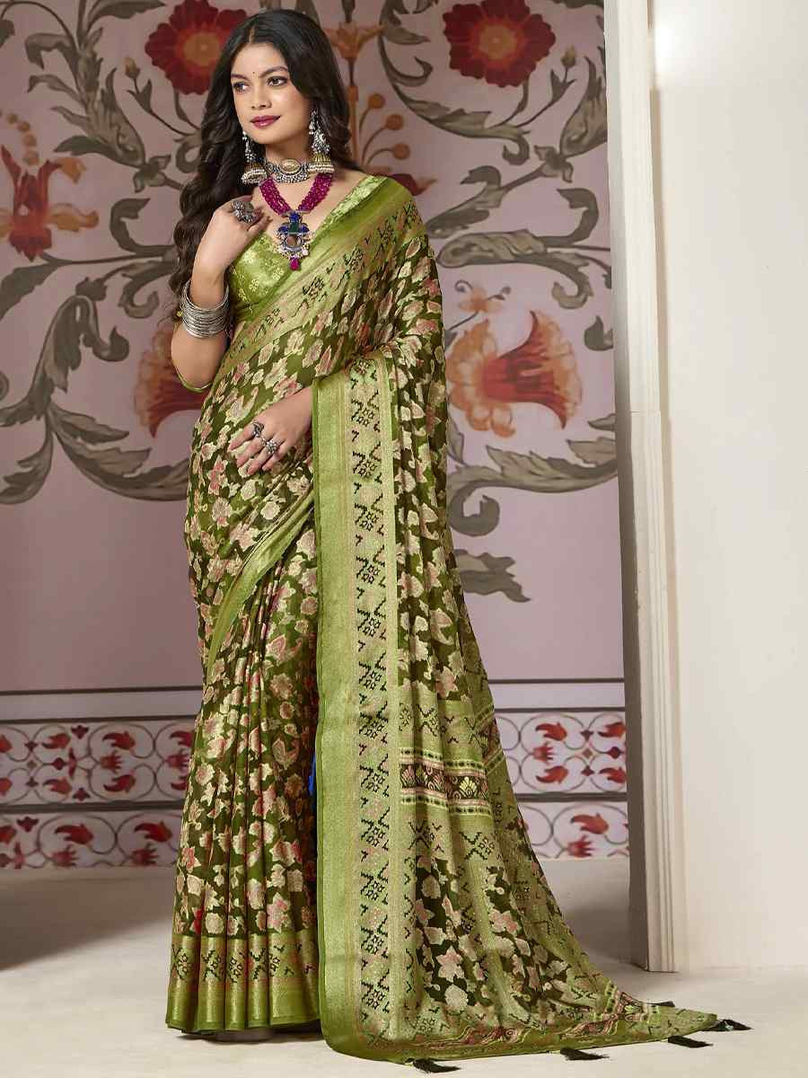 Green Silk Handwoven Festival Wedding Fancy Heavy Border Saree