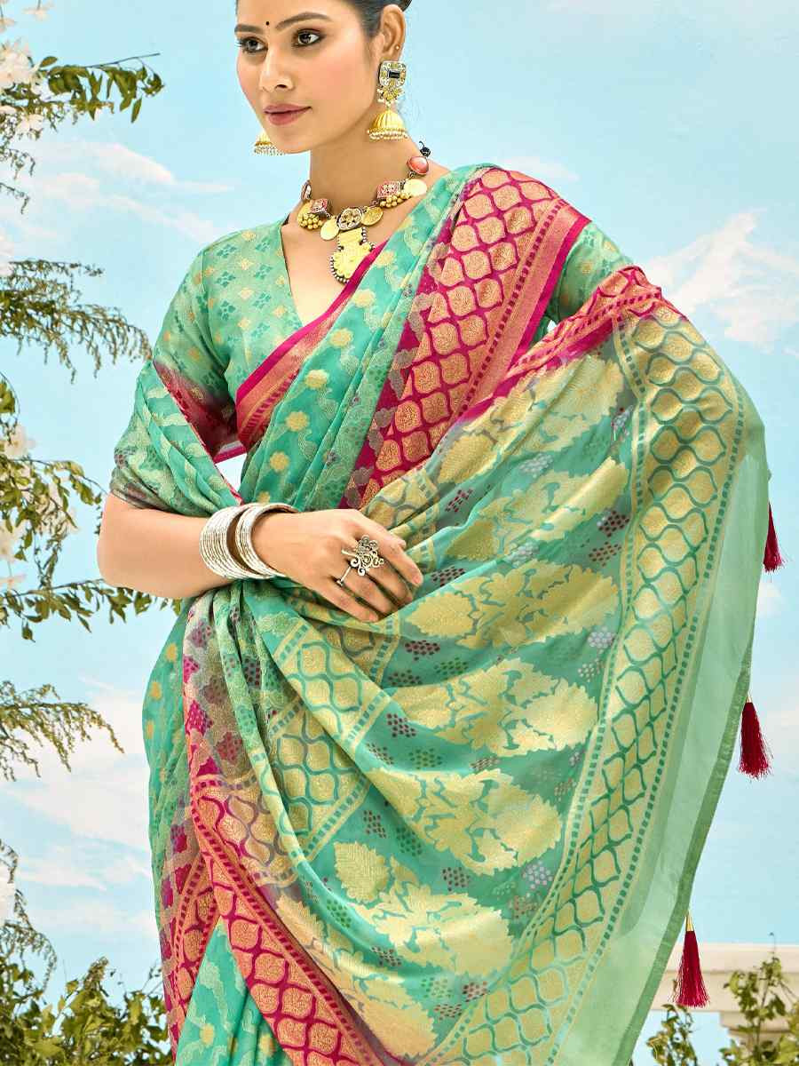 Green Silk Handwoven Festival Wedding Fancy Heavy Border Saree