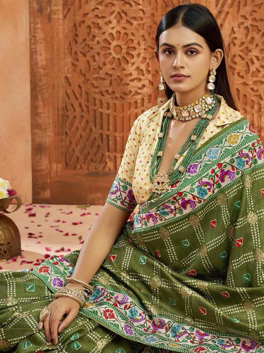 Green Silk Handwoven Festival Wedding Fancy Heavy Border Saree