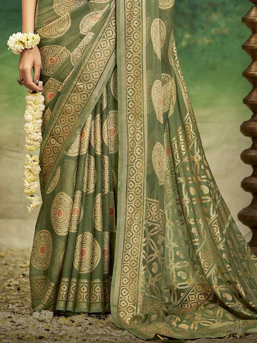 Green Silk Handwoven Festival Wedding Fancy Heavy Border Saree