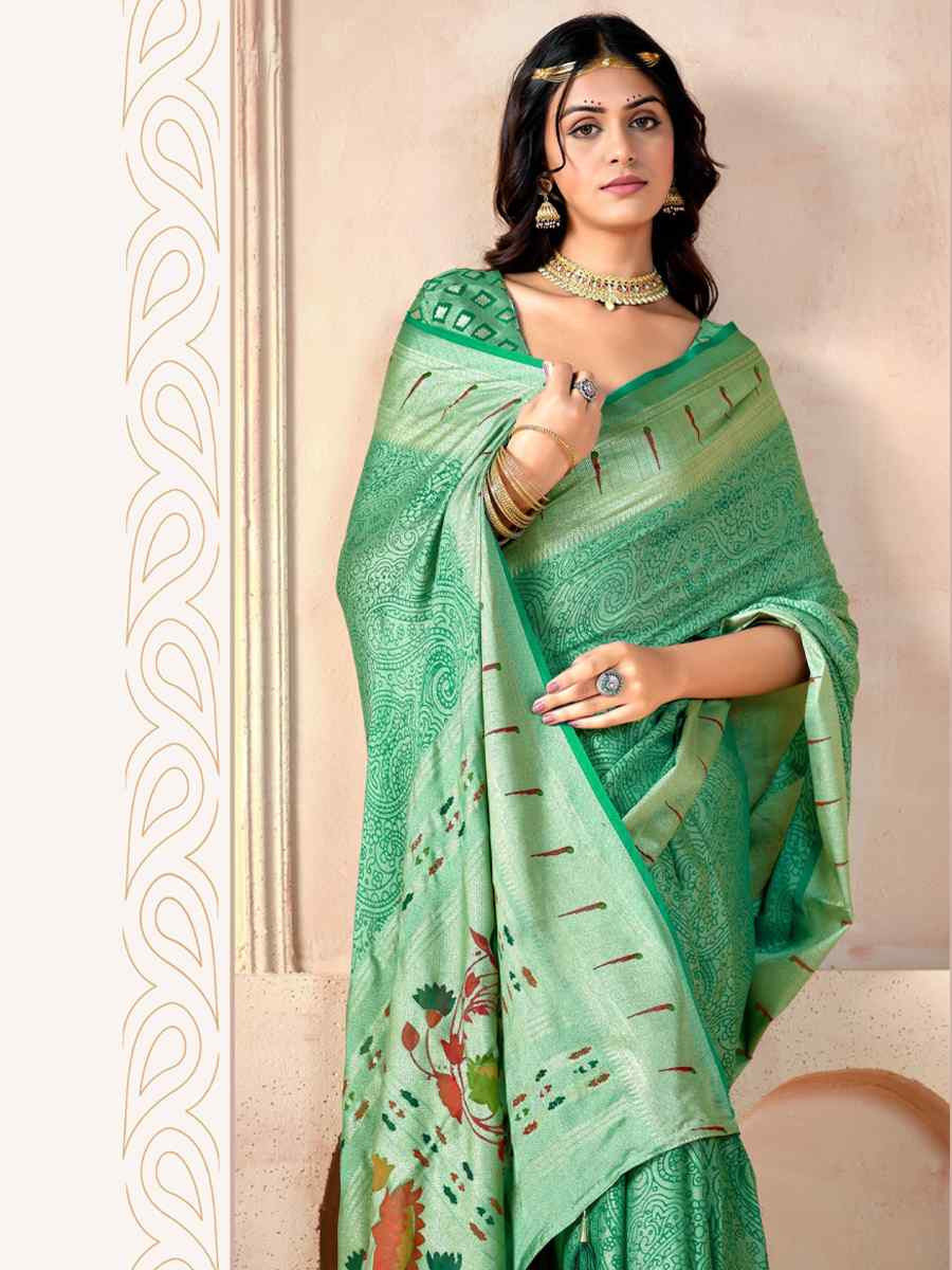 Green Silk Handwoven Festival Wedding Fancy Heavy Border Saree