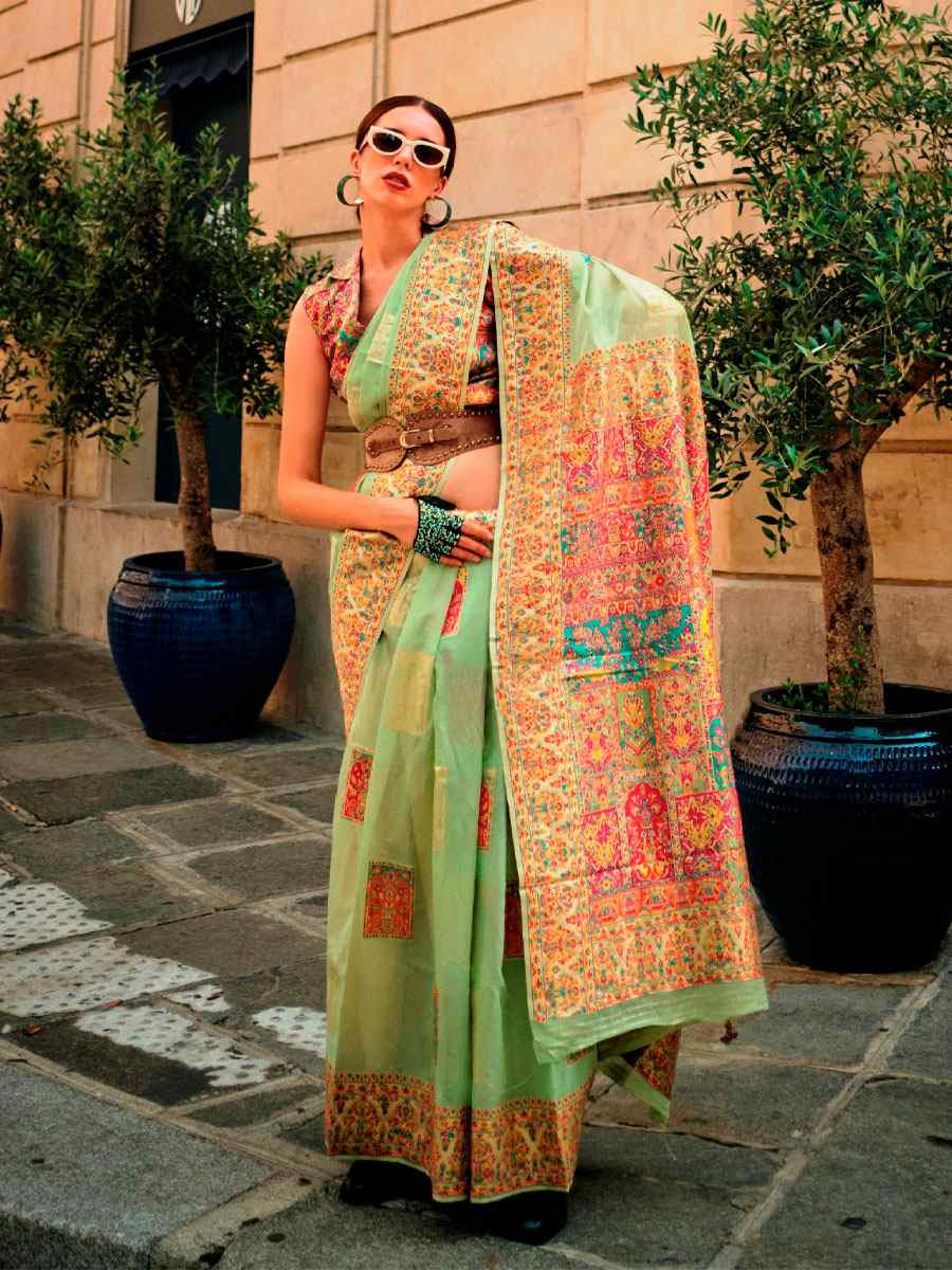 Green Silk Handwoven Traditional Bridal Reception Festival Wedding Fancy Heavy Border Saree