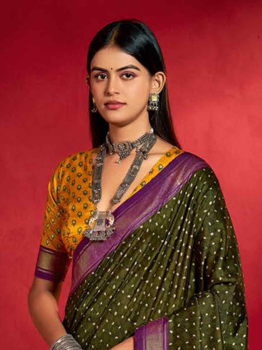 Green Silk Handwoven Traditional Bridal Reception Festival Wedding Fancy Heavy Border Sarees