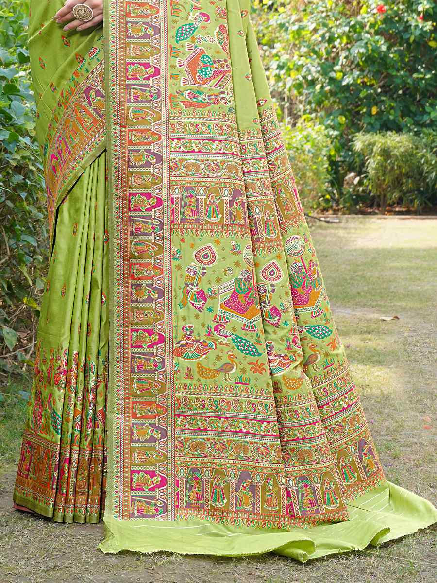 Green Silk Handwoven Wedding Festival Heavy Border Saree