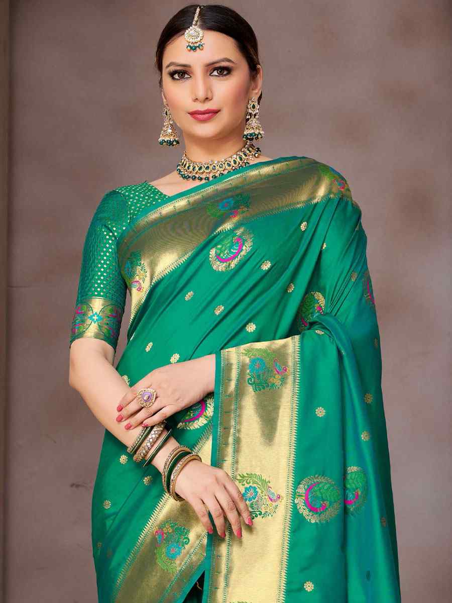 Green Silk Handwoven Wedding Festival Heavy Border Saree