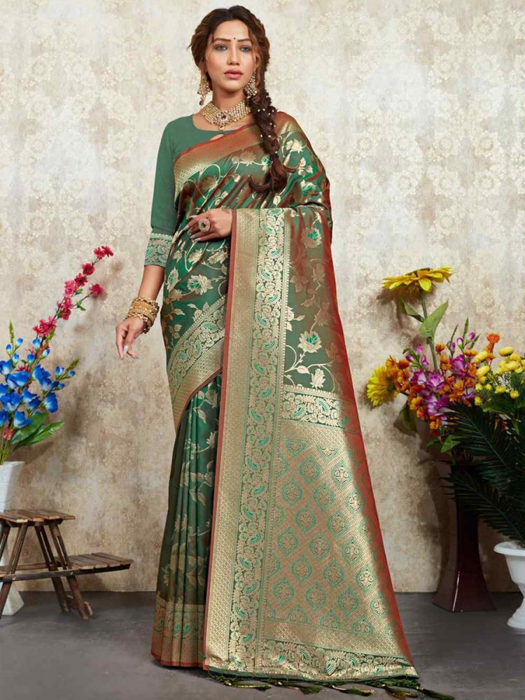 Green Silk Handwoven Wedding Festival Heavy Border Saree