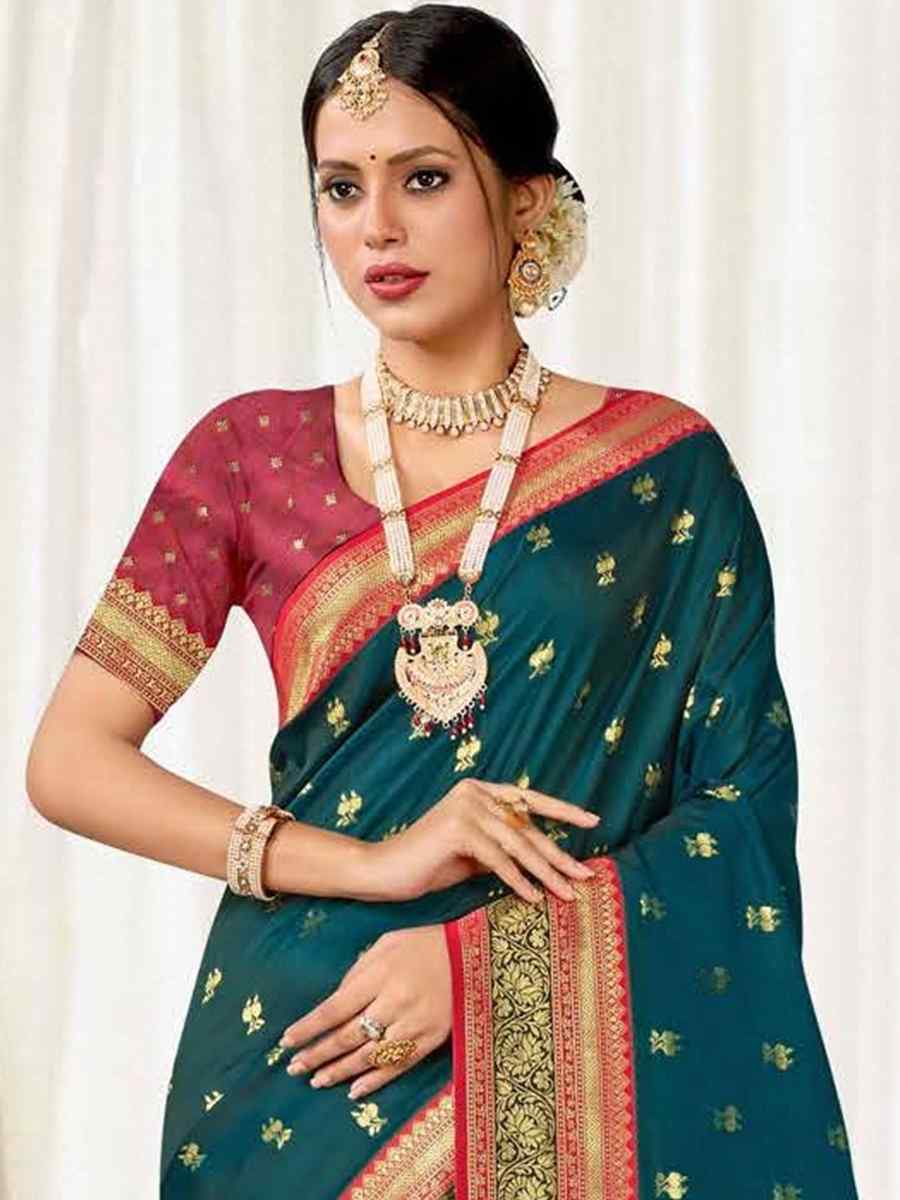 Green Silk Handwoven Wedding Festival Heavy Border Saree