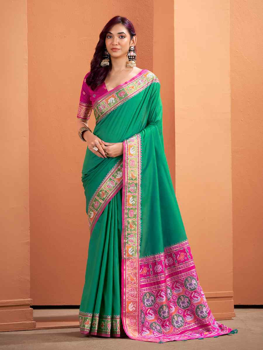 Green Silk Patola Handwoven Traditional Bridal Reception Festival Wedding Fancy Heavy Border Saree