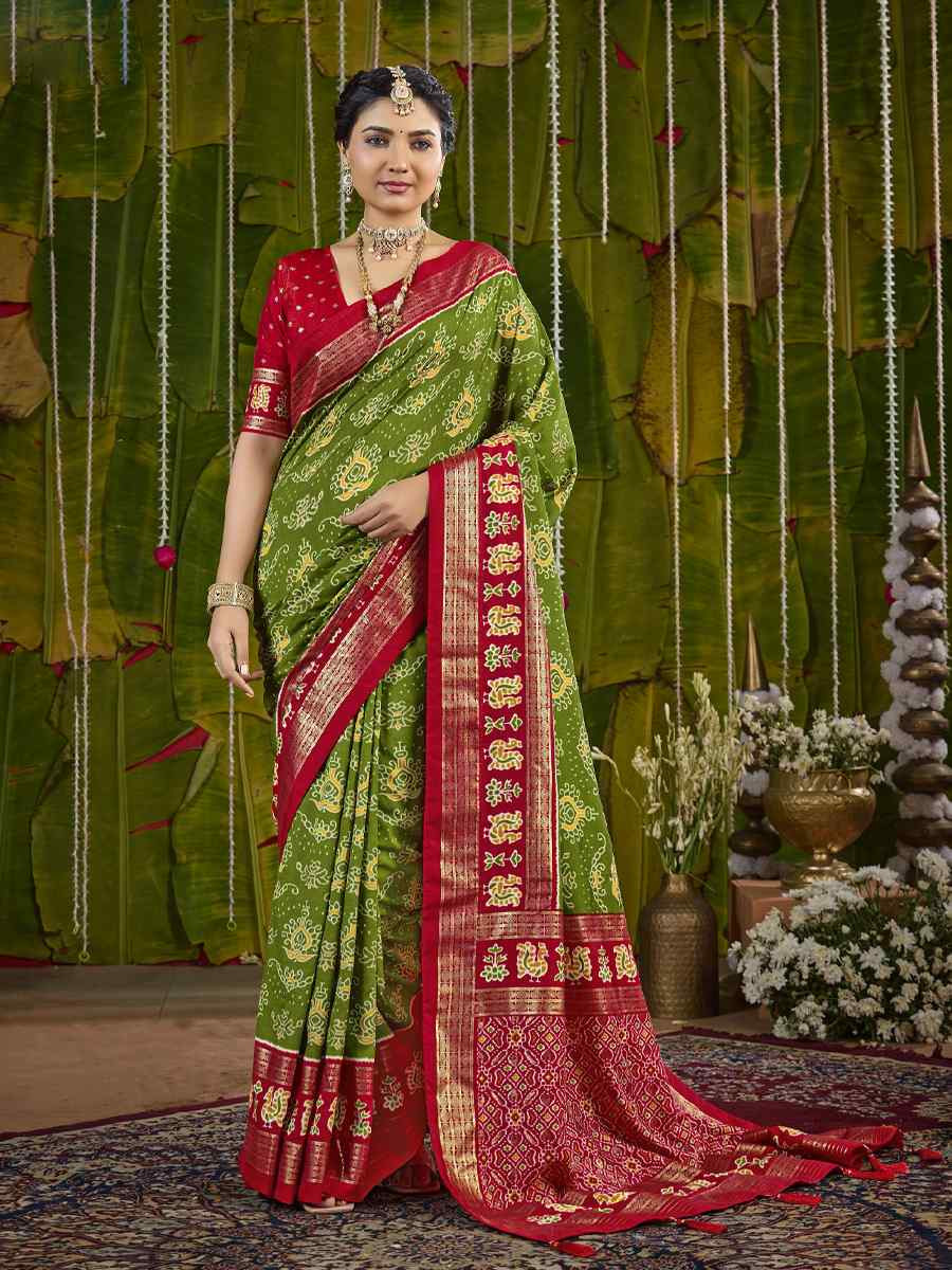 Green Silk Printed Bridal Reception Festival Wedding Fancy Heavy Border Saree