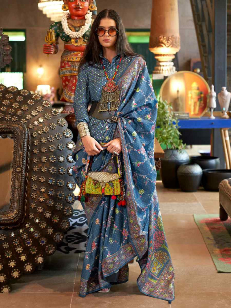 Image of Green Silk Printed Festival Casual Wedding Cocktail Party Fancy Classic Heavy Border Saree