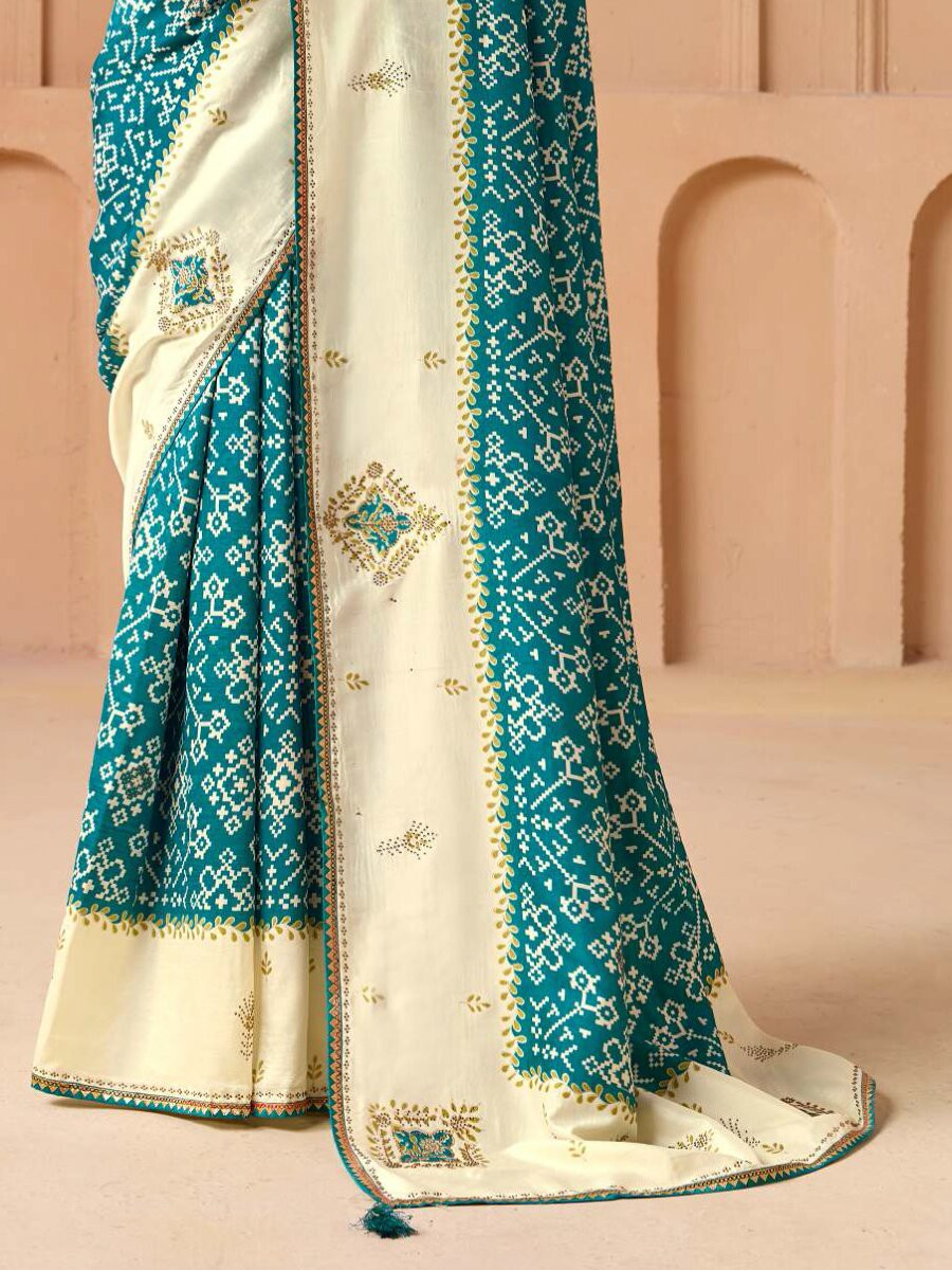 Green Silk Printed Stone Work Wedding Reception Party Festival Casual Heavy Border Sarees