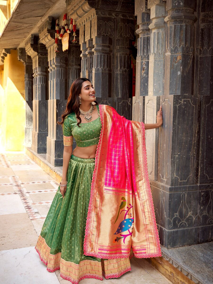 Green Simmer Organza Zari Sequins Wedding Party Festival Circular Lehenga Choli
