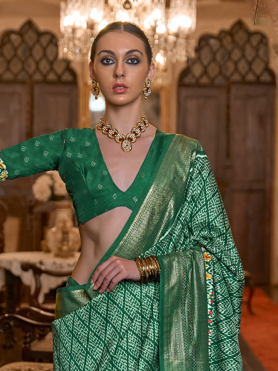 Green Smuth Patola Silk Handwoven Wedding Festival Heavy Border Saree