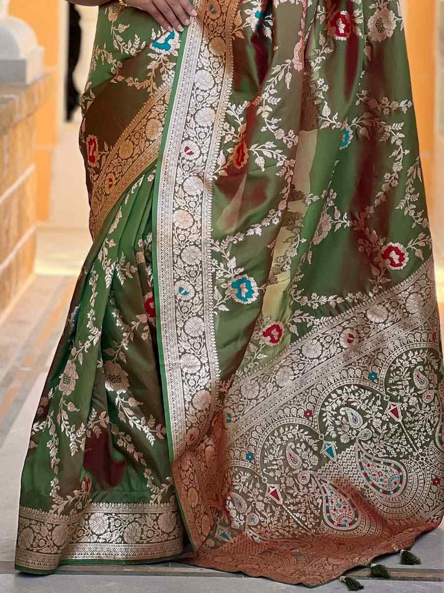 Green Soft Banarashi Silk Handwoven Festival Wedding Fancy Heavy Border Saree