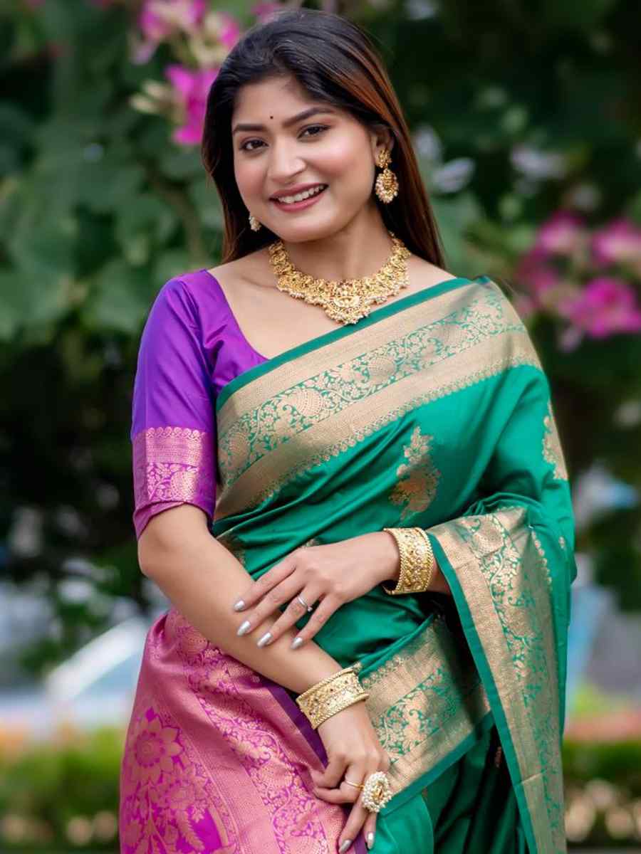 Green Soft Banarasi Silk Handwoven Festival Festival Heavy Border Saree
