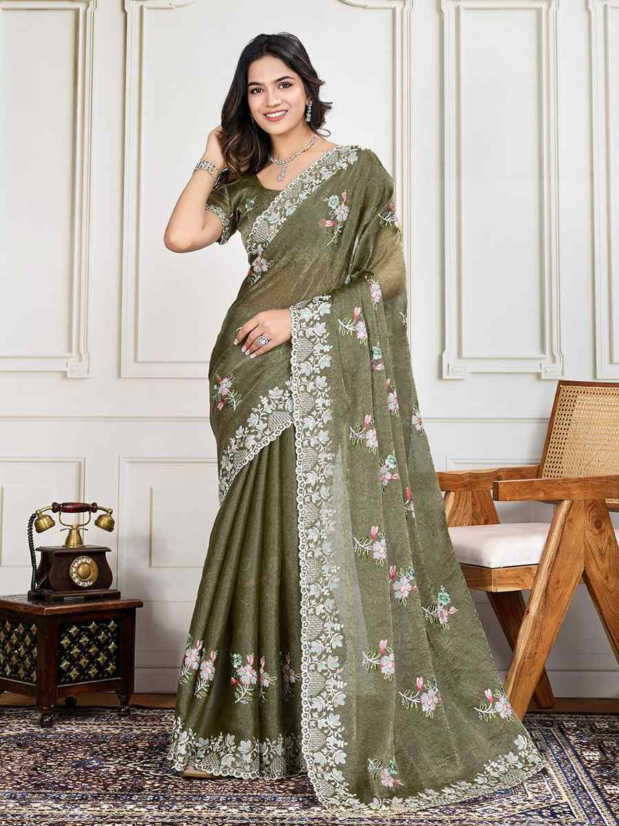 Green Soft Crunchy silk Embroidered Bridesmaid Reception Heavy Border Saree