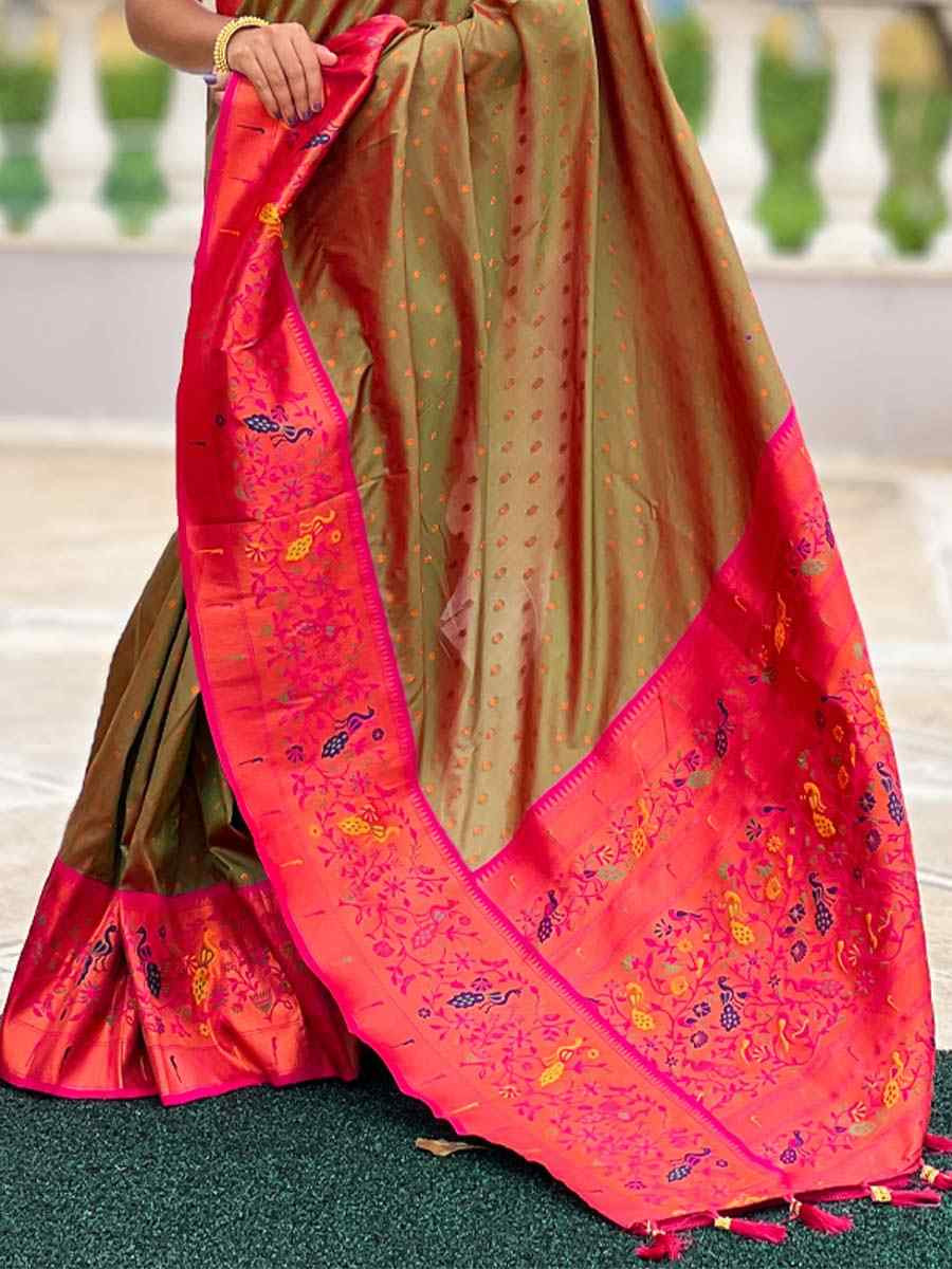 Green Soft Pathani Silk Handwoven Festival Wedding Fancy Heavy Border Saree