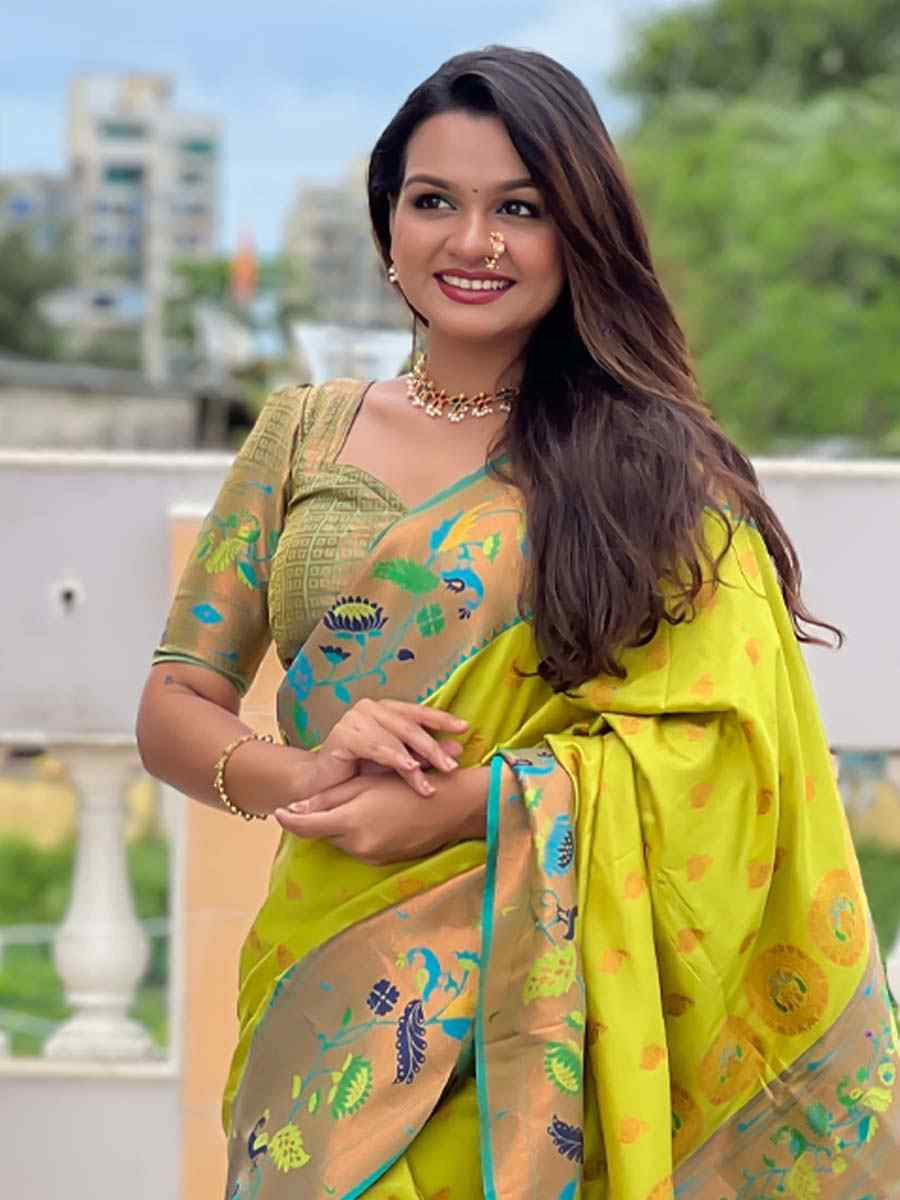 Green Soft Pathani Silk Handwoven Festival Wedding Fancy Heavy Border Saree