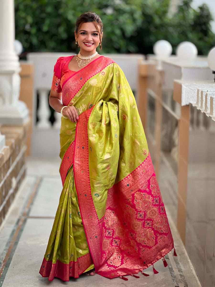 Green Soft Pathani Silk Handwoven Festival Wedding Fancy Heavy Border Saree