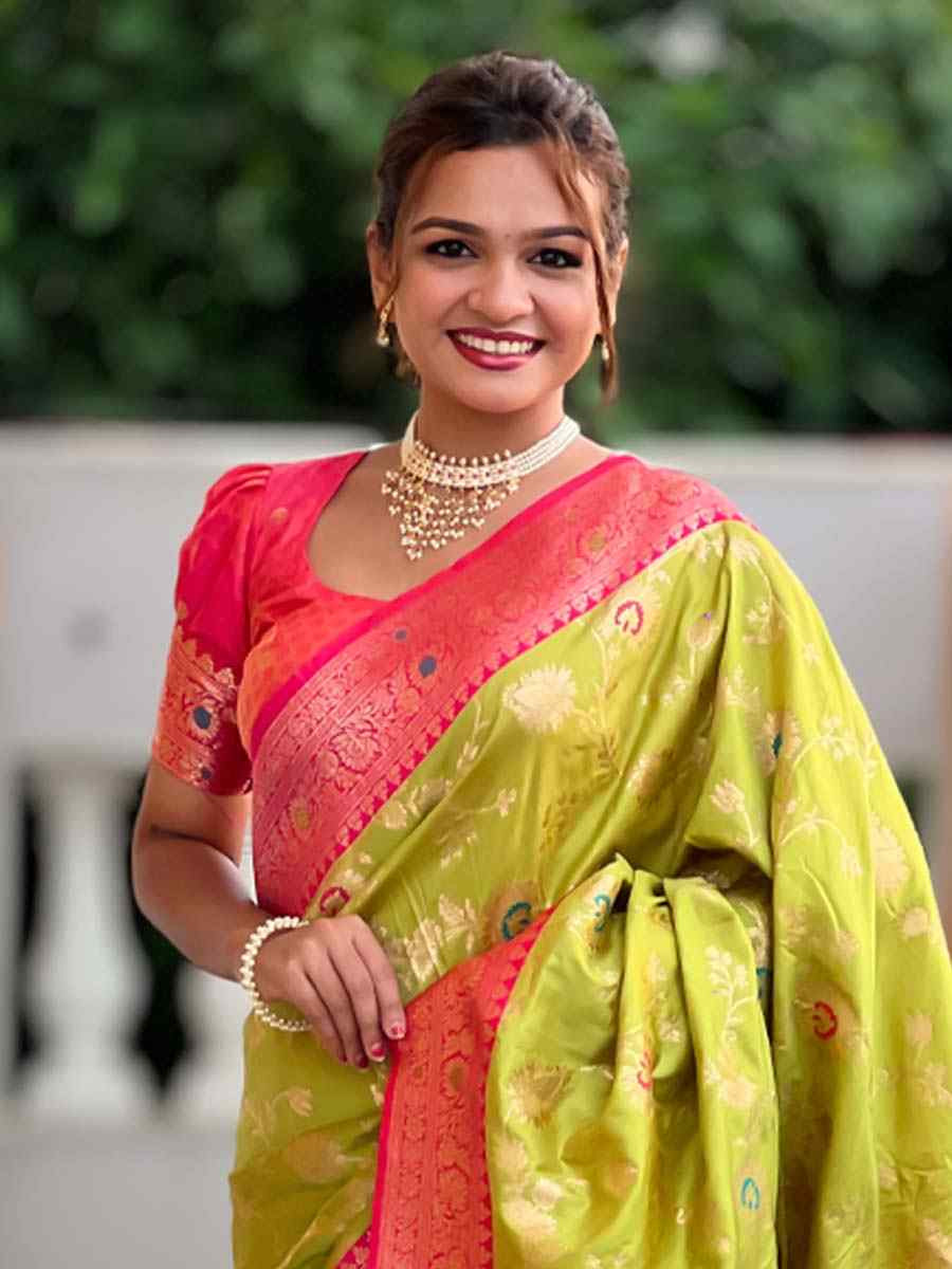 Green Soft Pathani Silk Handwoven Festival Wedding Fancy Heavy Border Saree