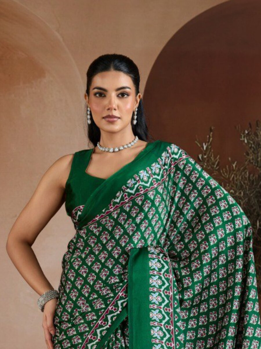 Green Soft Satin Georgette Printed Wedding Reception Party Festival Casual Heavy Border Sarees