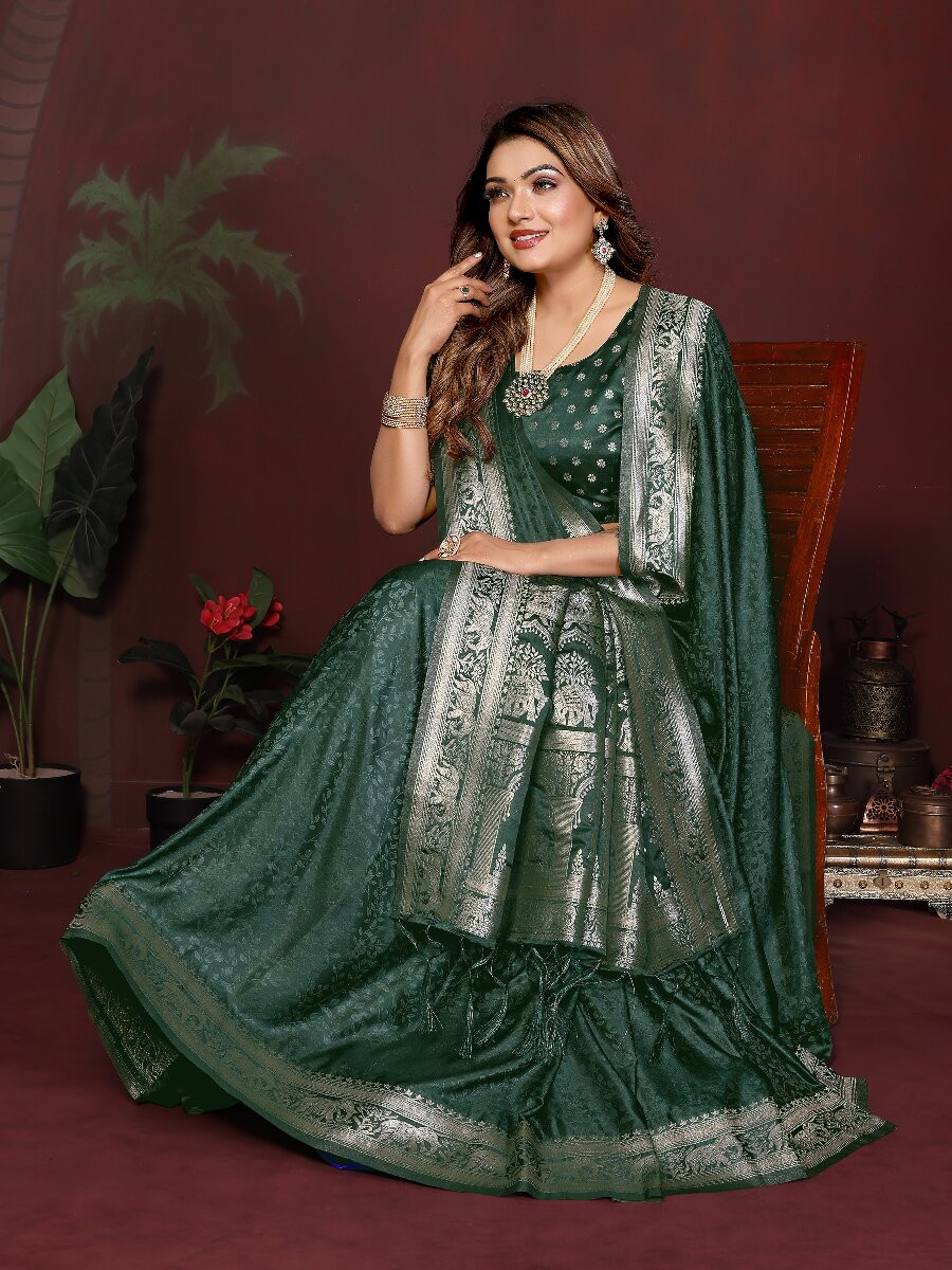 Green Soft Satin Silk Zari Kanjivaram Wedding Reception Party Festival Heavy Border Sarees