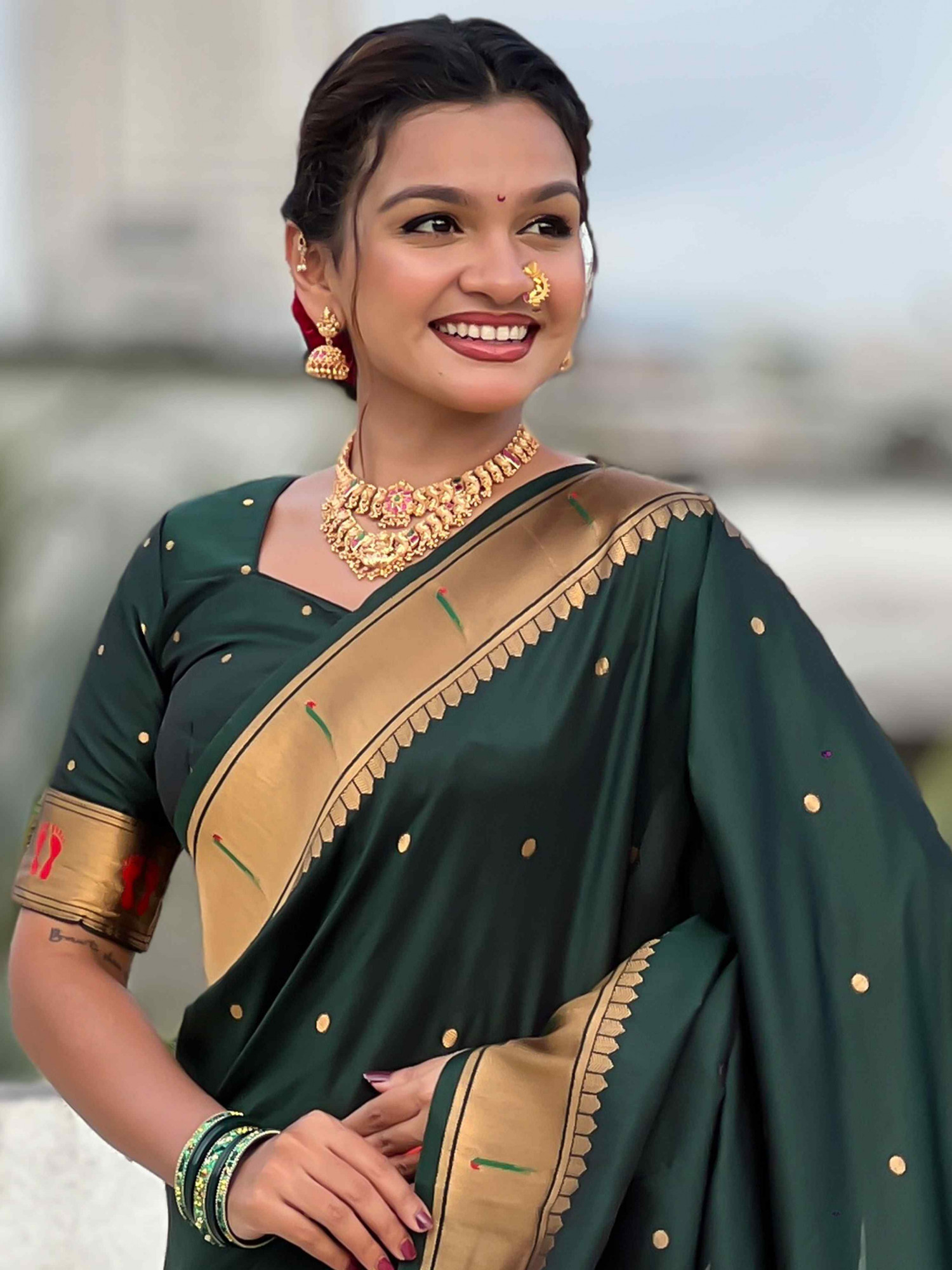 Green Soft Silk Handwoven Casual Reception Festival Wedding Fancy Classic Style Sarees