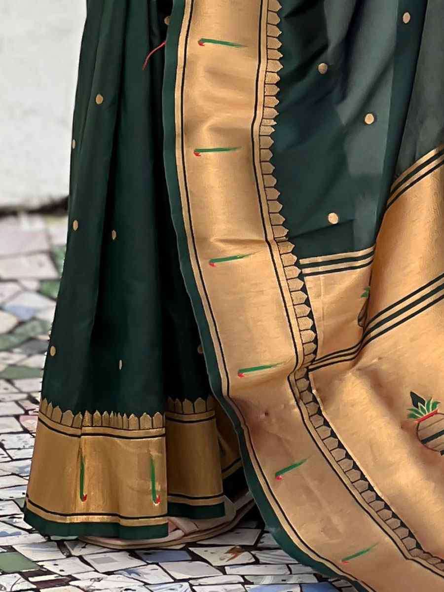 Green Soft Silk Handwoven Casual Reception Festival Wedding Fancy Classic Style Sarees