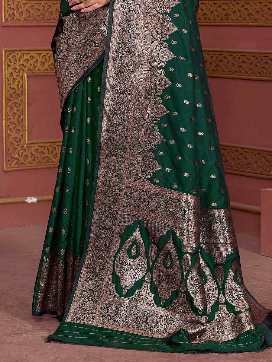 Green Soft Silk Handwoven Festival Wedding Fancy Heavy Border Saree