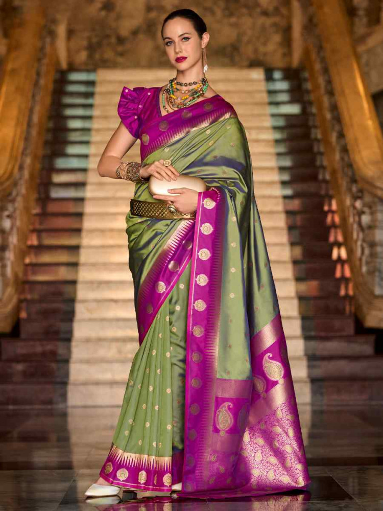 Green Soft Silk Handwoven Festival Wedding Fancy Heavy Border Saree