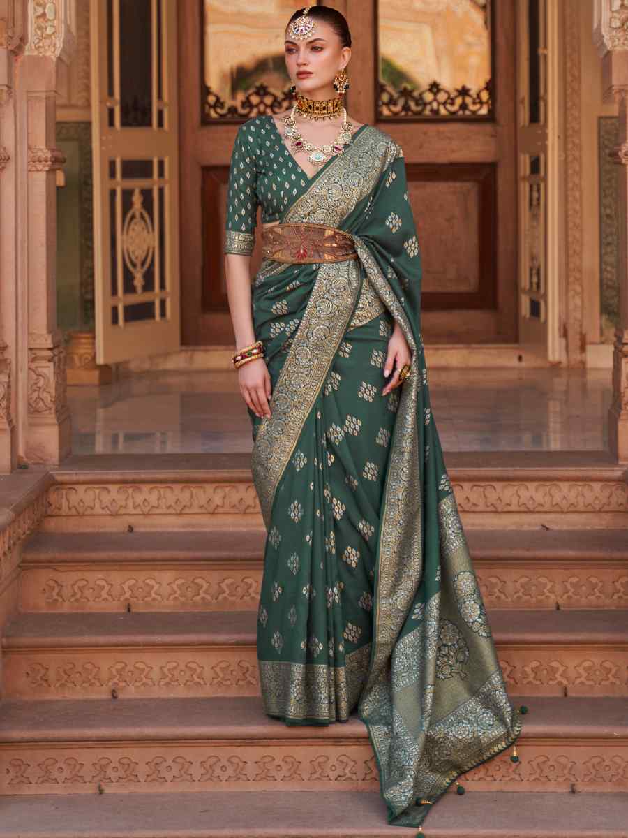 Green Soft Silk Handwoven Wedding Festival Heavy Border Saree