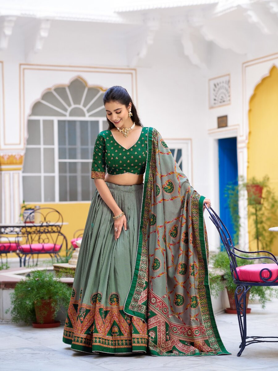 Green Tasar Silk Tasar Silk Lace Work Wedding Reception Party Festival Heavy Border Lehenga Choli