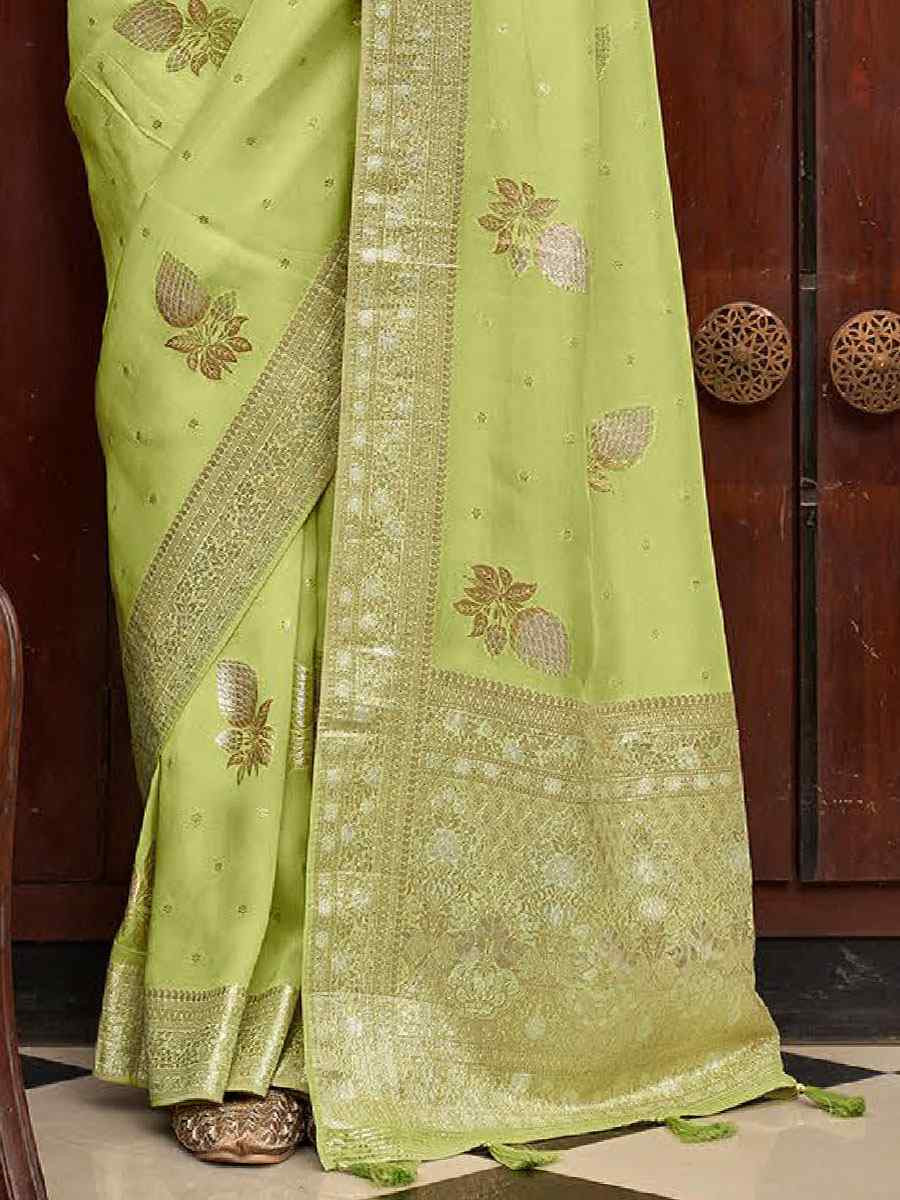 Green Viscose Silk Handwoven Bridal Reception Festival Wedding Fancy Heavy Border Saree