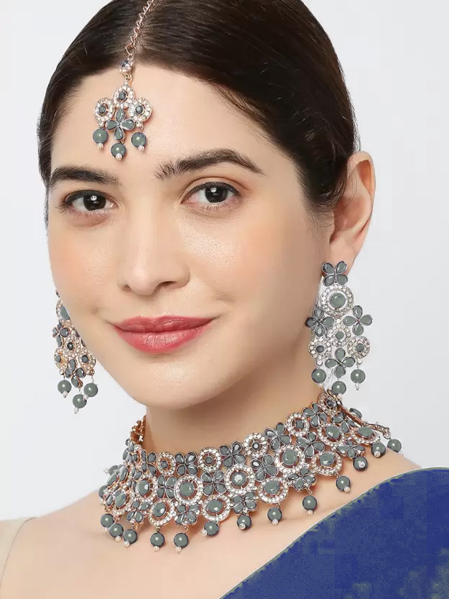 Grey Alloy Festival Wear Kundan Necklace