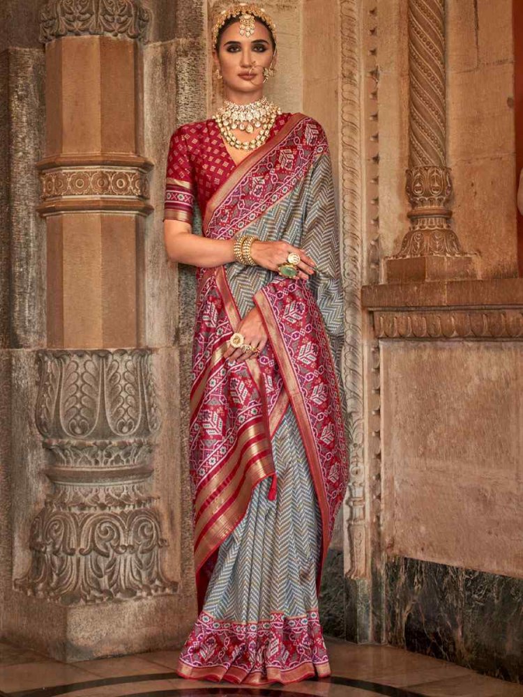 Grey Banarasi Silk Handwoven Wedding Festival Heavy Border Saree