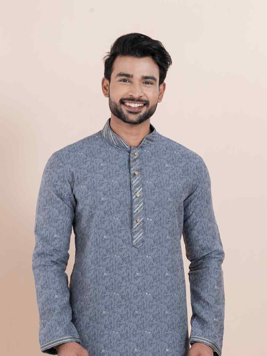 Grey Cotton Silk Jacquard Embroidered Festival Wedding Kurta Pyjama Men039s Wear