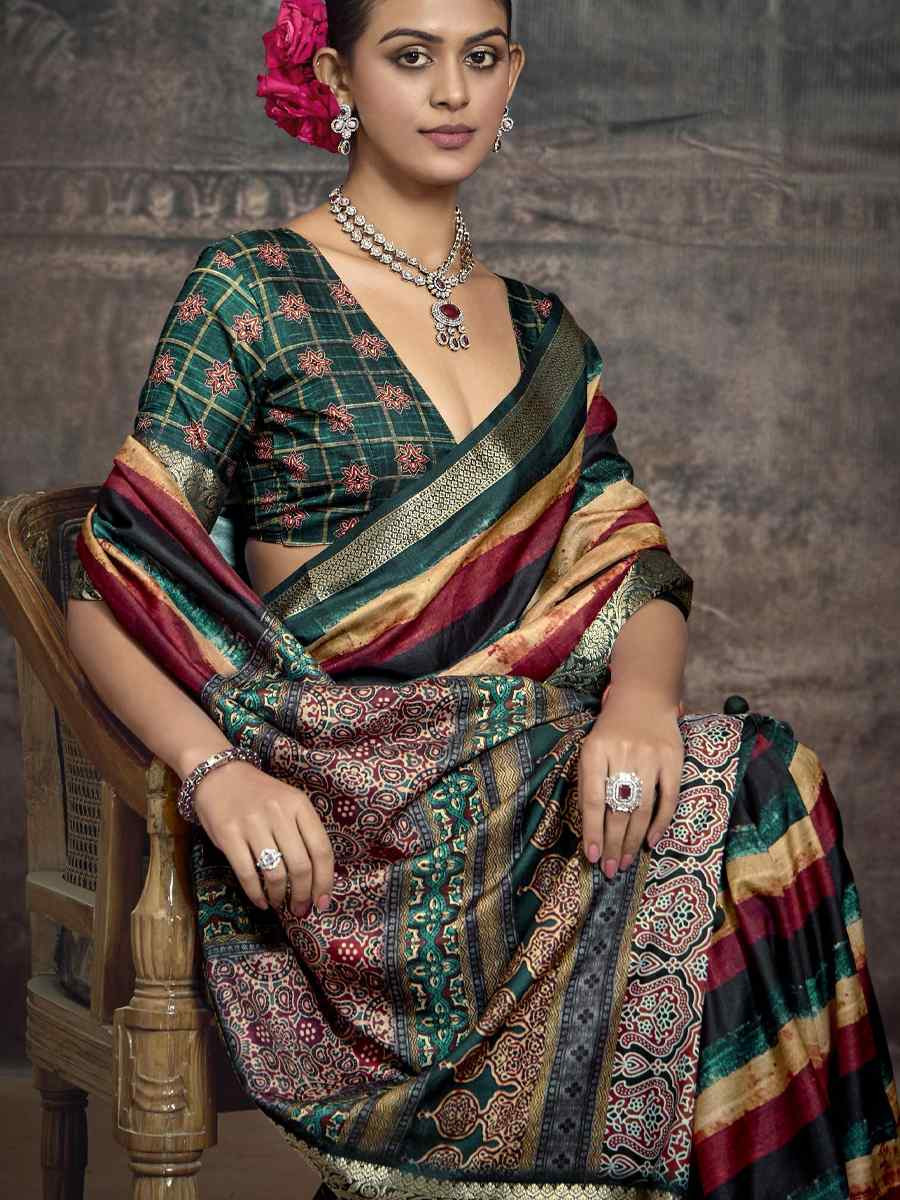 Grey Silk Handwoven Festival Wedding Fancy Heavy Border Saree