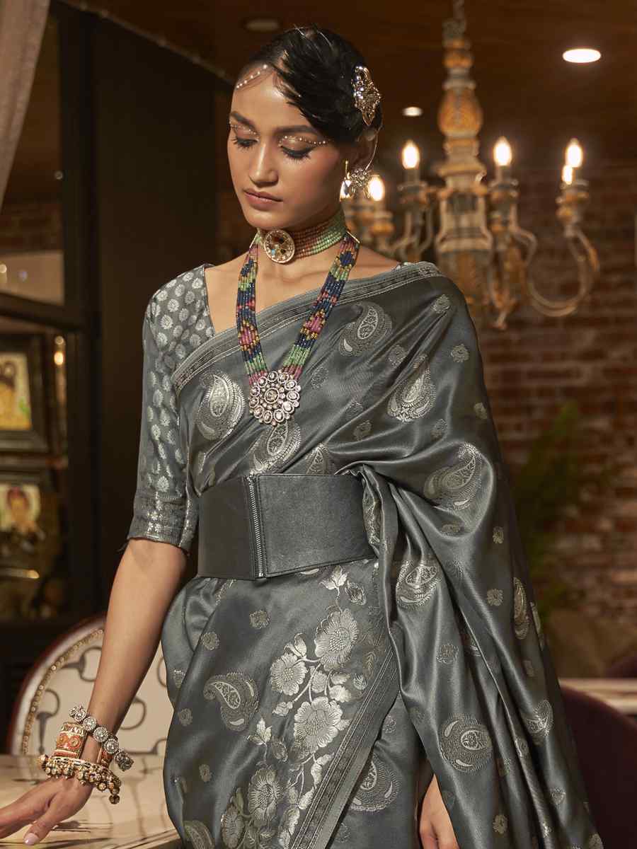 Grey Silk Handwoven Wedding Festival Heavy Border Saree