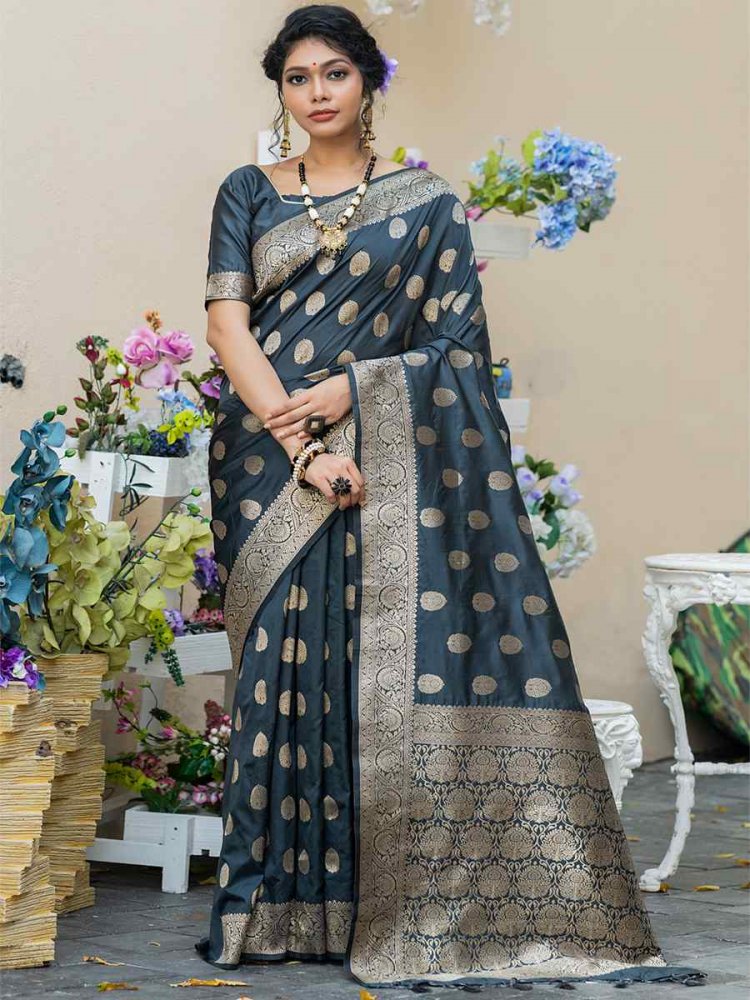 Grey Silk Handwoven Wedding Festival Heavy Border Saree